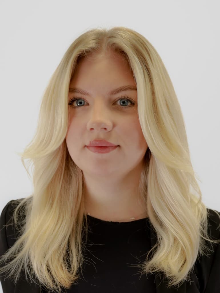 Madicken, Receptionist